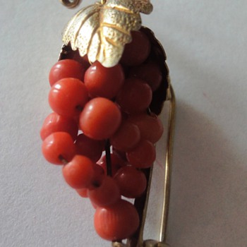 Coral bunches of grapes vermeil brooch