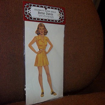 BETTE DAVIS PAPER DOLL - Dolls