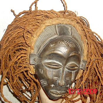 Mask from chokwe africa - Folk Art