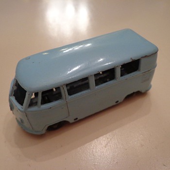 Vintage Budgie Toys Die Cast VW Volkswagen Micro Bus No. 12 Blue Made in England - Model Cars