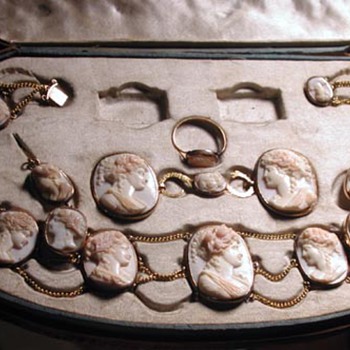 The best cameo boxed set ever - Victorian Era