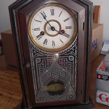 VINTAGE ANSONIA CLOCK. NEED HELP TO I.D.