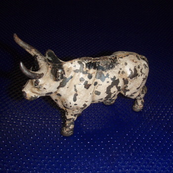 Vintage Cast Iron Still Penny Banks - Toys