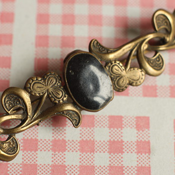 Copper and black enamel art nouveau brooch - Fine Jewelry