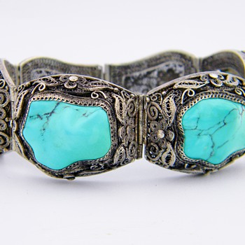 Antique Chinese Turquoise Silver Filigree Panel Bracelet W/Safety Clasp - Asian