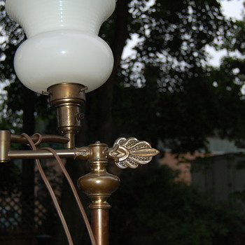antique lamp 