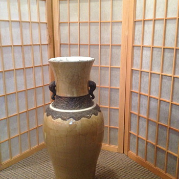 large antique vase - Asian