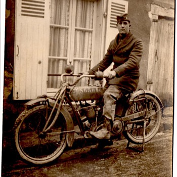 WWI items from one lot - Overseas RPC Photos
