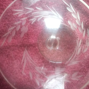 Set of 2 depression? wine glasses - Glassware