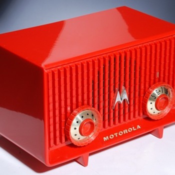 1957 MOTOROLA A8R-23 polystyrene radio. (Yes, it still works!)