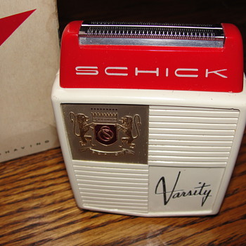 Schick razor