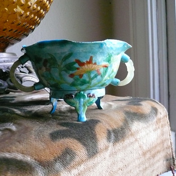 enamel bowl with carved jade handles - Asian