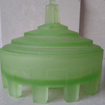 Art Deco Glass Bowl ! - Glassware