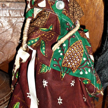 Ugandan Doll 1970 - Dolls