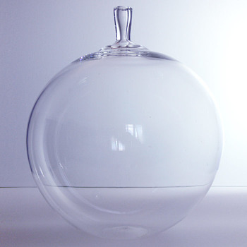 Ingeborg Lundin's ÄPPLET, Orrefors, 1955 - Art Glass