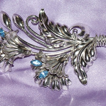 Large Bond Boyd Sterling Pin - Fine Jewelry