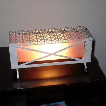 Vintage tv lamps info please