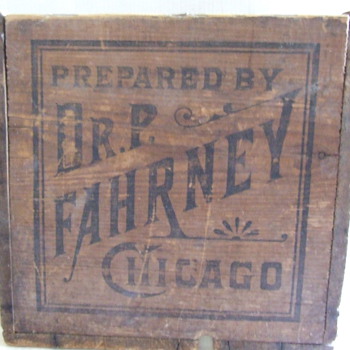 Old patent medicine wood crate, Dr. P. Fahrney, Furni's Alpen Krauter