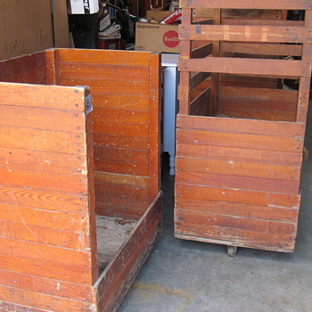 Wooden Railroad Cart? - Railroadiana