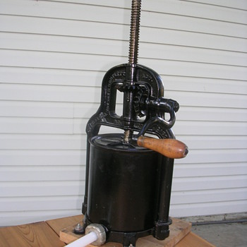 6 qt. fruit press or sausage stuffer - Kitchen