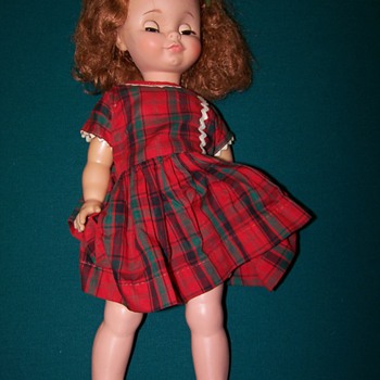 photos of 3 dolls
