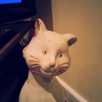 Glazed Pottery Cat!