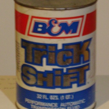 B&M Racing Trick Shift in quart paper can - Petroliana