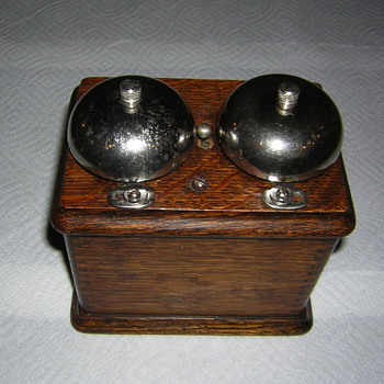 antique ringer with unknown maker???? - Telephones