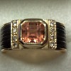 18cr Gold ring with Elephant hair and stone