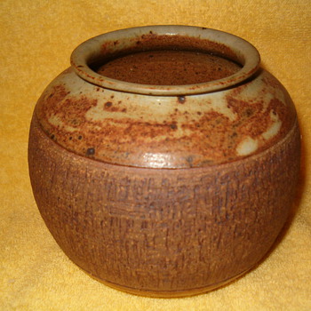 Michael Cardew Pottery Pot - Art Pottery