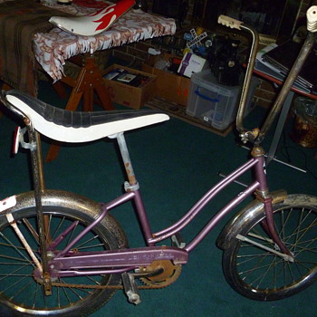 Montgomery Ward Hawthorne Bike with Bananna Seat