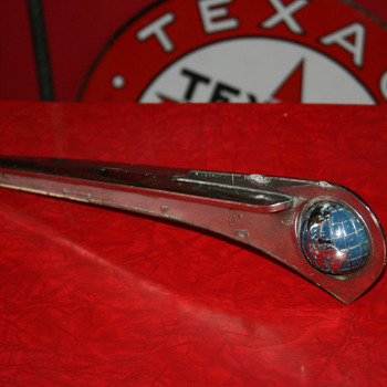 1948 dodge fargo ornament