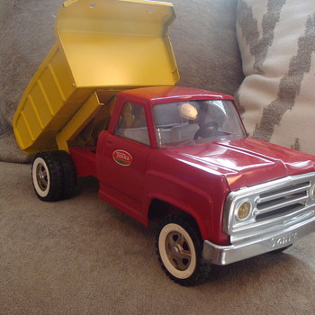 Kevin's 1970s Tonka Dump Truck! - Model Cars