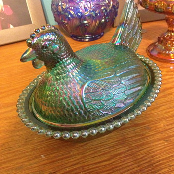 Carnival Glass Hen - Glassware