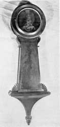 A Willard Banjo: The dial has been removed to show the skeleton construction of this late movement by Simon Willard. A Willard Banjo: The dial has been removed to show the skeleton construction of this late movement by Simon Willard.