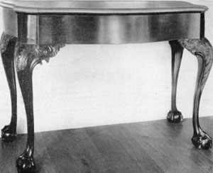 5. Pier or side table with marble top. Note combination of smooth serpentine front with deeply carved (acanthus leaf) knees and brackets. C. 1770. 5. Pier or side table with marble top. Note combination of smooth serpentine front with deeply carved (acanthus leaf) knees and brackets. C. 1770.