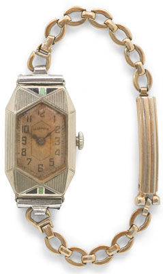 In the 1930s, Illinois made an Art Deco wristwatch for women called the Berkeley. It featured enamel touches on the gold-filled case. Illinois
