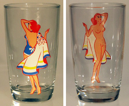 Duro Decal beach set This glass (front and reverse) is part of a Duro Decal beach set, put out in the 1940s. Photos courtesy of Tigre McMullan.