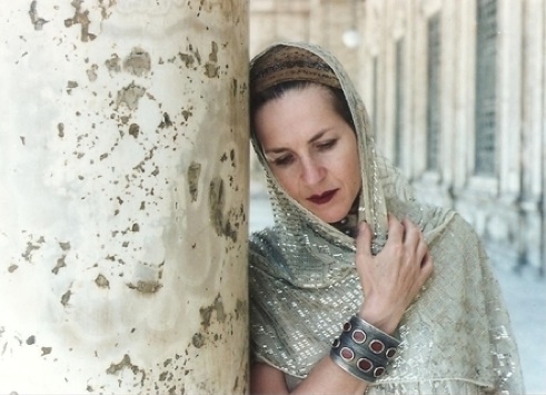 tziporah_15 Salamon tours a holy mosque in Egypt in an 1800s yarmulke, a silver cuff bracelet from Turkmenistan, and an early 1900s Egyptian wedding shawl woven with real silver. "God was with us that day," Salamon says.