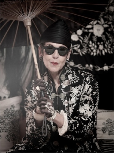 tziporah_6 The 1920s jacket is Chinese embroidered silk, and the gloves are '20s Chanel. She wears black-and-white agate earrings and a mix of contemporary and vintage ivory bangles. Photo by Martin Scott Powell, martinscottpowell.com.