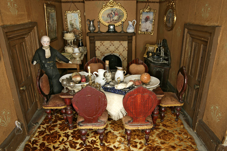 mileshousedetails A closeup of the dining room from Amy Miles' House, shown in full above. From the Victoria and Albert Museum collections.
