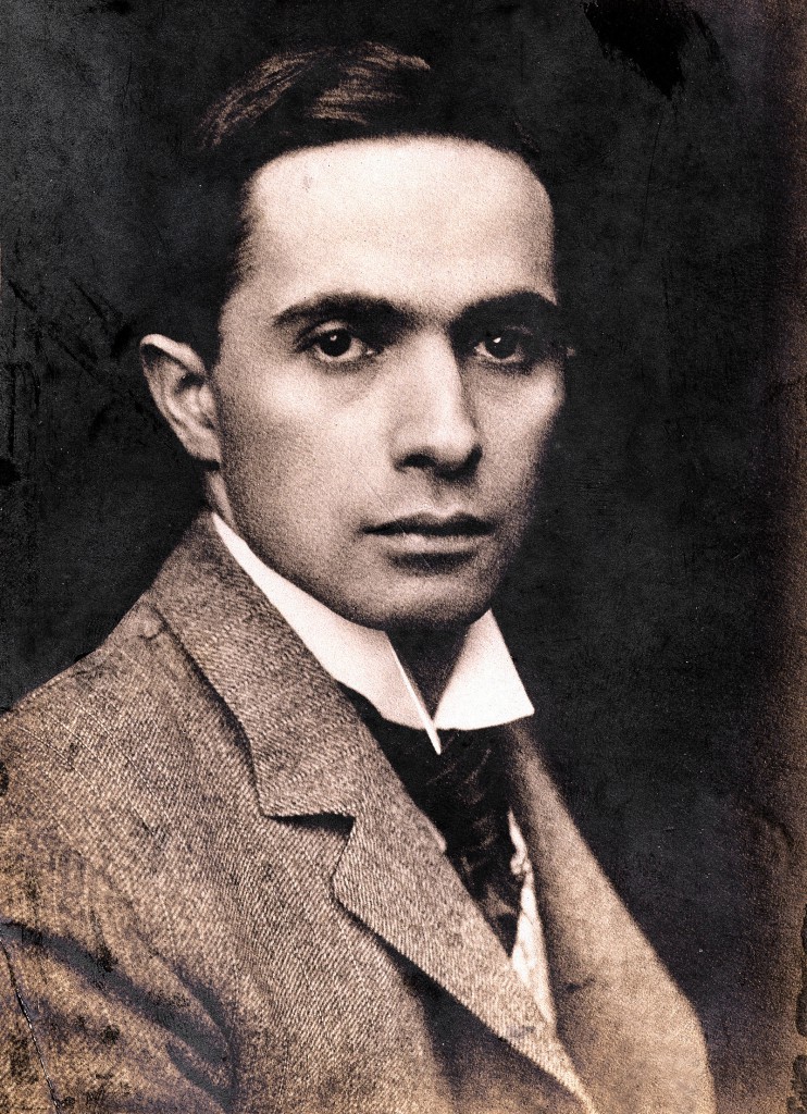Leyendecker Portrait J.C. Leyendecker in 1895.