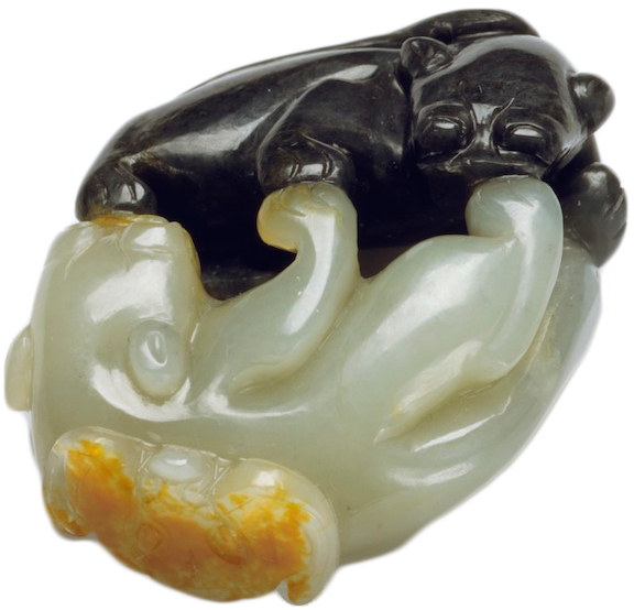 catbat Top: A hairpin made with inlaid kingfisher feathers, courtesy the Shyn Collection. Above: The two cats symbolize marital fidelity, while the bat on one of the cat's backs stands for blessings.