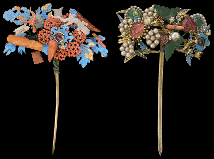 hairpin duo Decorative hairpins worn by the wealthiest Chinese women featured stones such as tourmaline and jadite, seed pearls and red coral, and iridescent kingfisher feathers. Animal motifs on these silver rings include birds, lions, and frogs. Courtesy the Shyn Collection.