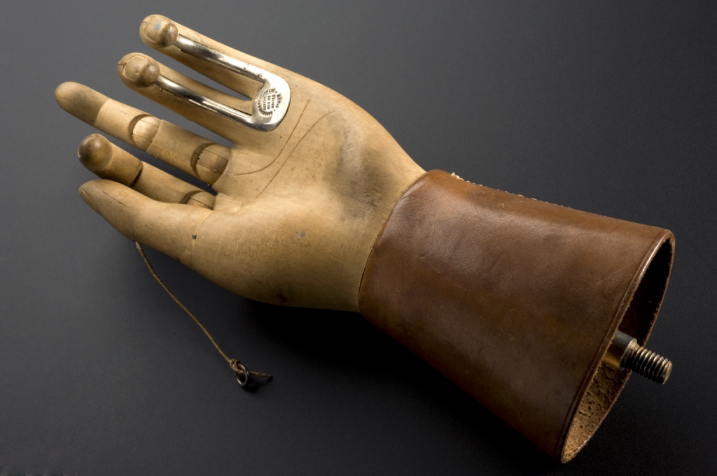 queen mary's surgeon created This prosthetic hand was designed by Thomas Openshaw around 1916, while working as a surgeon for Queen Mary’s Hospital. The wooden hand has two fingers reinforced with a metal hook to help with daily tasks. Image courtesy the London Science Museum
