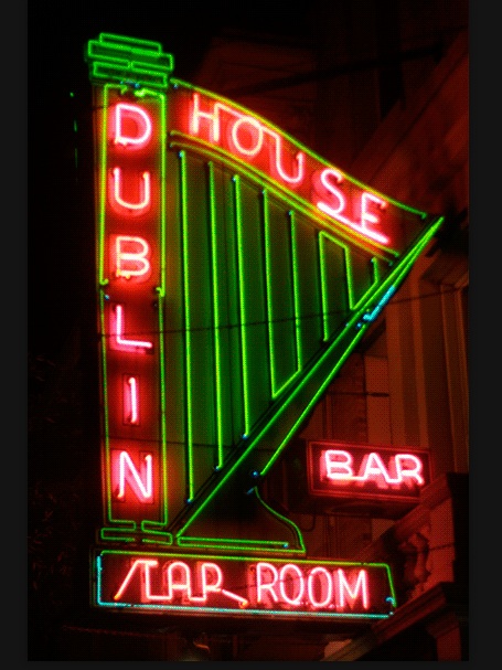 neon_dublin The Dublin House Irish Pub in the Upper West Side is famous for its giant harp and animated lettering. Photo by Hively.