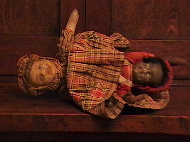 topsyturvy Collectors Weekly Show & Tell poster stepback_antiques has this topsy-turvy doll from the 1870s in his collection.