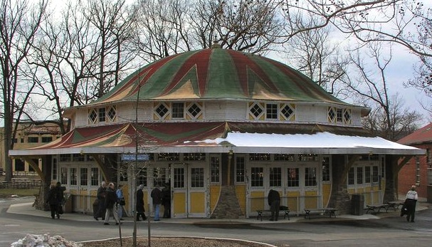 GlenEchoBuilding_Dentzel1921 Park carousels usually had their own building, like this structure holding a 1921 Dentzel merry-go-round at Glen Echo Park in Maryland. (© Gary Nance, via carousels.org)