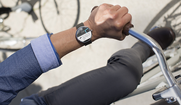 MotoBike Getting riding directions using a Moto 360.