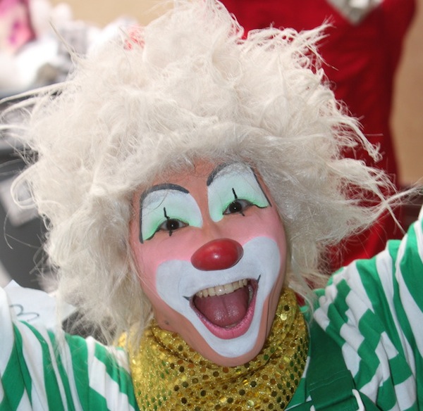 clown_wca3 Yoshifumi Ogura, a winner at the 2010 World Clown Association Convention, wears traditional auguste makeup. (Via WorldClown.com)